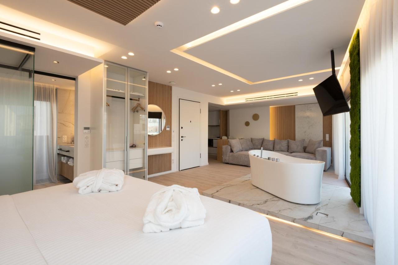 Acropolis View Executive Suite