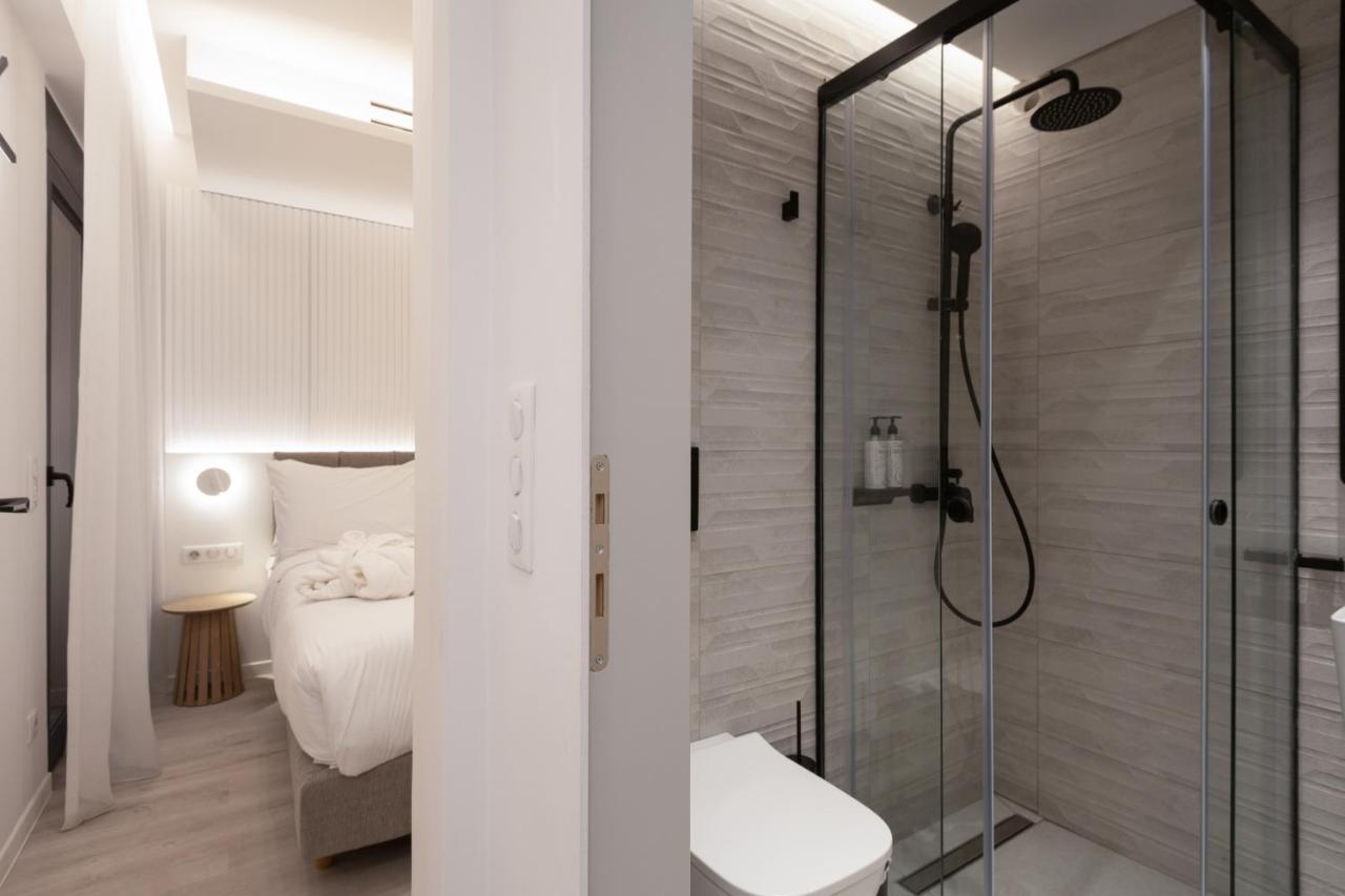 Superior Suite Private Garden Jacuzzi